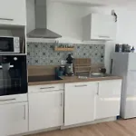Croix Rouge Apartamento *