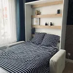 Croix Rouge Apartman