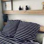 Apartman Croix Rouge *